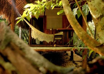 Cabanas rústicas e confortáveis do Ecoaraguaia Hotel Floresta – Foto: Joelma Cristina