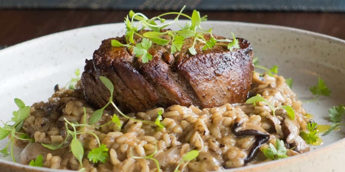 O destaque do prato é a pasta fungi, feita com cogumelo porcini, ingrediente encontrado em locais de baixa temperatura, como na serra catarinense - Foto: Divulgação