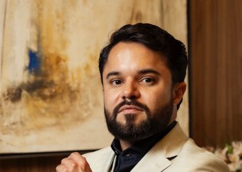 O cirurgião plástico Flávius Cabral, sócio diretor do Grupo Clay Medicina e Estética - Foto: Divulgação