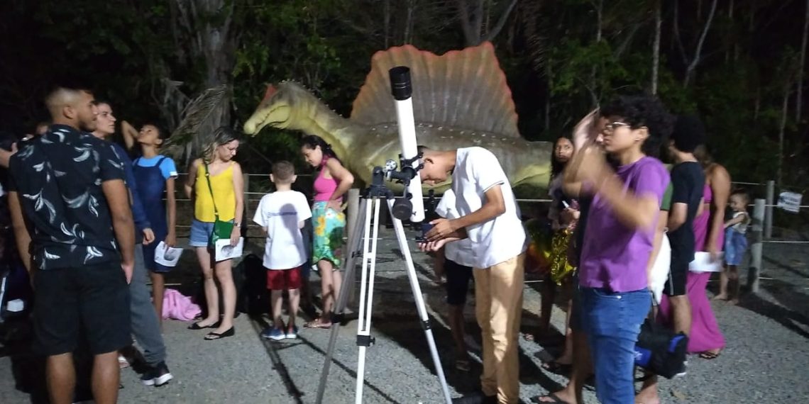 “Astronomia na Praça” é uma ação científica permanente da SAMA – Foto: Divulgação
