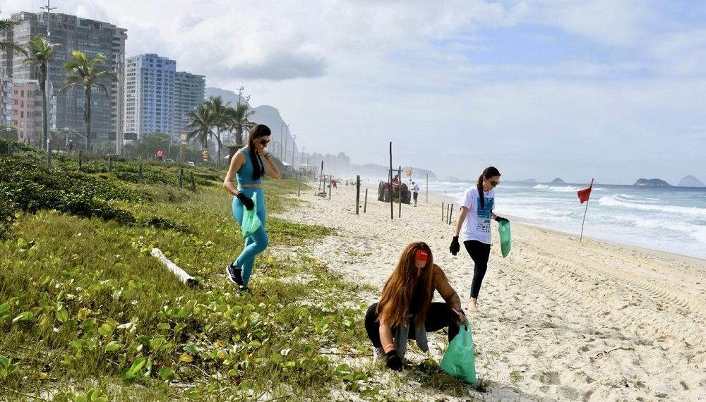 A ação faz parte das comemorações do Dia Mundial da Limpeza, celebrado na segunda (16), e desde 2020, tem como foco a preservação dos oceanos - Foto: Divulgação