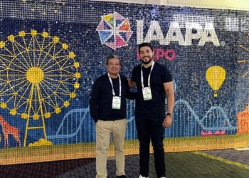 José Carlos Madeira e Pablo Madeira acompanham as tendências e inovações do setor na International Association of Amusement Parks and Attractions (IAAPA) Expo 2024 – Foto: Divulgação