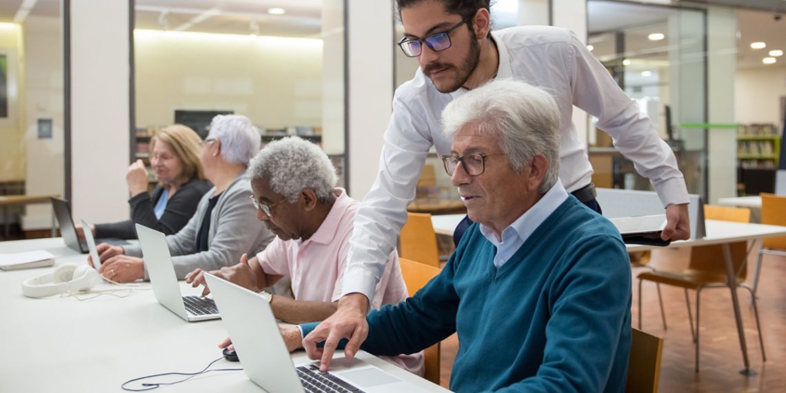 Mais de 400 organizações, em 24 dos 26 estados brasileiros, aparecem no mapeamento e contribuíram compartilhando como é atuar no segmento da longevidade - Foto: Gutemberg Bogéa