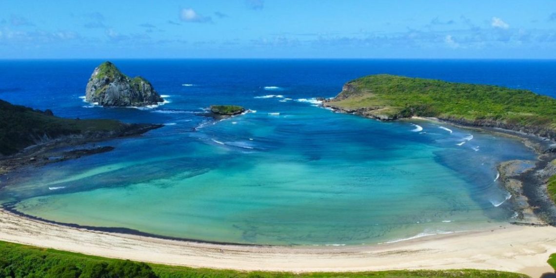 De acordo com o Visite Noronha, número tende a crescer ainda mais nos próximos dias - Foto: Divulgação