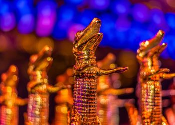 O prêmio é um troféu em formato de jacaré, dividido em três categorias: Ouro, Prata e Bronze - foto: Renato Bueno