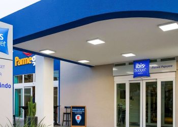 Nos 50 anos das marcas IBIS, a rede de hoteis oferece condição especial que une economia e praticidade - Foto: Divulgação