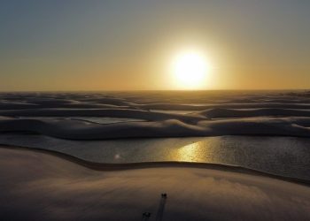 Os destinos exploram a relação entre turismo sustentável, conservação ambiental e experiências autênticas. Na foto, os Lençóis Maranhenses - Foto: Divulgação