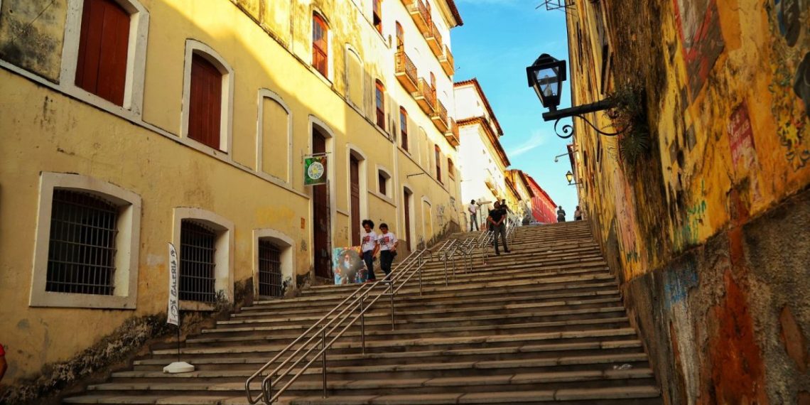 Escadaria Humberto de Campos será o point de concentração da Bicicletinha do Samba – Foto: Divulgação