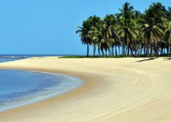 O Calendário de Feriados 2025 começa com o Carnaval, feriadão com 5 dias de folga. Para a data, a cidade de Maceió já é um dos destinos mais buscados pelos brasileiros. O Calendário de Feriados 2025 começa com o Carnaval, feriadão com 5 dias de folga. Para a data, a cidade de Maceió já é um dos destinos mais buscados pelos brasileiros - Foto: Divulgação
