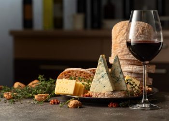Uma harmonização impecável dos vinhos da Wine com queijos minas e canastra - Foto: Divulgação