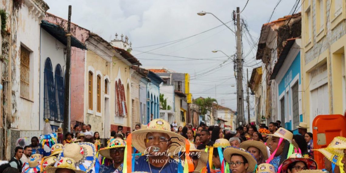A festa irá colorir as ruas da capital na união do batuque maranhense com o SambaReggae do Olodum e no colorido das indumentárias - Foto: Divulgação
