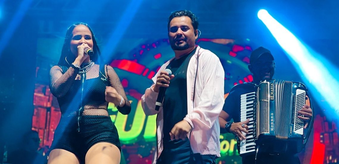 Banda Furacão do Forró foi uma das inúmeras atrações nacionais, locais e regionais no Carnaval 2025 da cidade de Bequimão no Litoral Ocidental Maranhense – Foto: Davi Lincoln