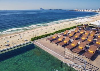 O período será marcado pelo show da cantora Lady Gaga, que acontece no dia 3, domingo. Intitulada "Lady Gaga: Todo Mundo no Rio", a apresentação da superstar será gratuita na praia de Copacabana e deve atrair uma multidão para o evento - Foto: Divulgação