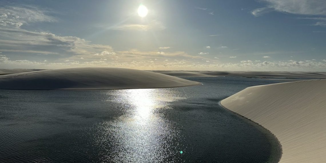 Dunas e lagoas dos LenÃ§Ã³is sÃ£o destaque da campanha voltada ao pÃºblico local, buscando movimentar o turismo na baixa temporada â Foto: DivulgaÃ§Ã£o