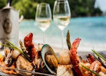 A excelência da gastronomia em um festival que irá celebrar a riqueza da culinária noronhense - Foto: Reprodução