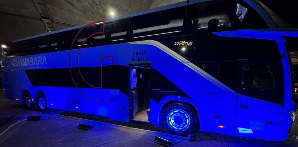 A ação culminou na viagem inaugural com destino a Teresina (PI), marcando a estreia do serviço premium, que oferece poltronas com reclinação total, cortinas de privacidade e outras comodidades – Foto: Divulgação