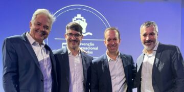 Gabriel Rego, Travel (Europ Assistance); Ignacio Palacios, Sales/Revenue (MSC Cruzeiros); Adrian Ursilli, Diretor-geral Brasil (MSC); Rogério Guandalini, Comercial/Marketing/Produtos (Europ) - Foto: Divulgação