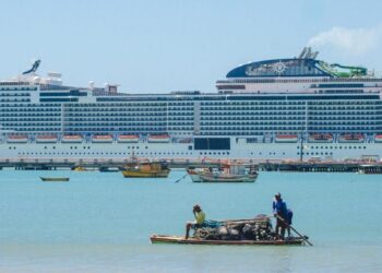 Na temporada de cruzeiros a movimentação em Maceió aquece ainda mais o turismo alagoano – Foto: Divulgação
