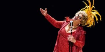 A renomada peça teatral “Nasci pra ser Dercy”, estrelada por Grace Gianoukas, fará duas apresentações em São Luís - Foto: Divulgação
