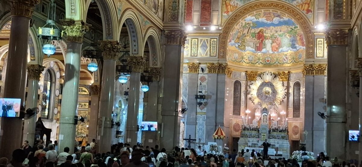 Parte interna da Catedral de Belém, Basílica Santuário de Nossa Senhora de Nazaré - Foto: Gutemberg Bogéa