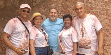 Um encontro de maranhenses: Gersinho, Márcia, Gutemberg, Esmeralda e João - Foto: Hilda Bogéa
