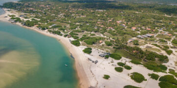 Experiências diversificadas são oferecidas o ano todo na vila de Atins, que fica no município de Barreirinhas - Foto: Divulgação