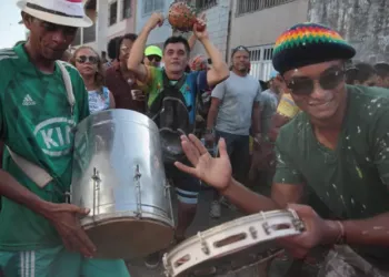 Bloco C de Asa irá homenagear no carnaval vindouro, o Bloco Fuzileiros da Fuzarca que comemora 90 anos de luta e resistência na cultura madredivina - Foto: Divulgação