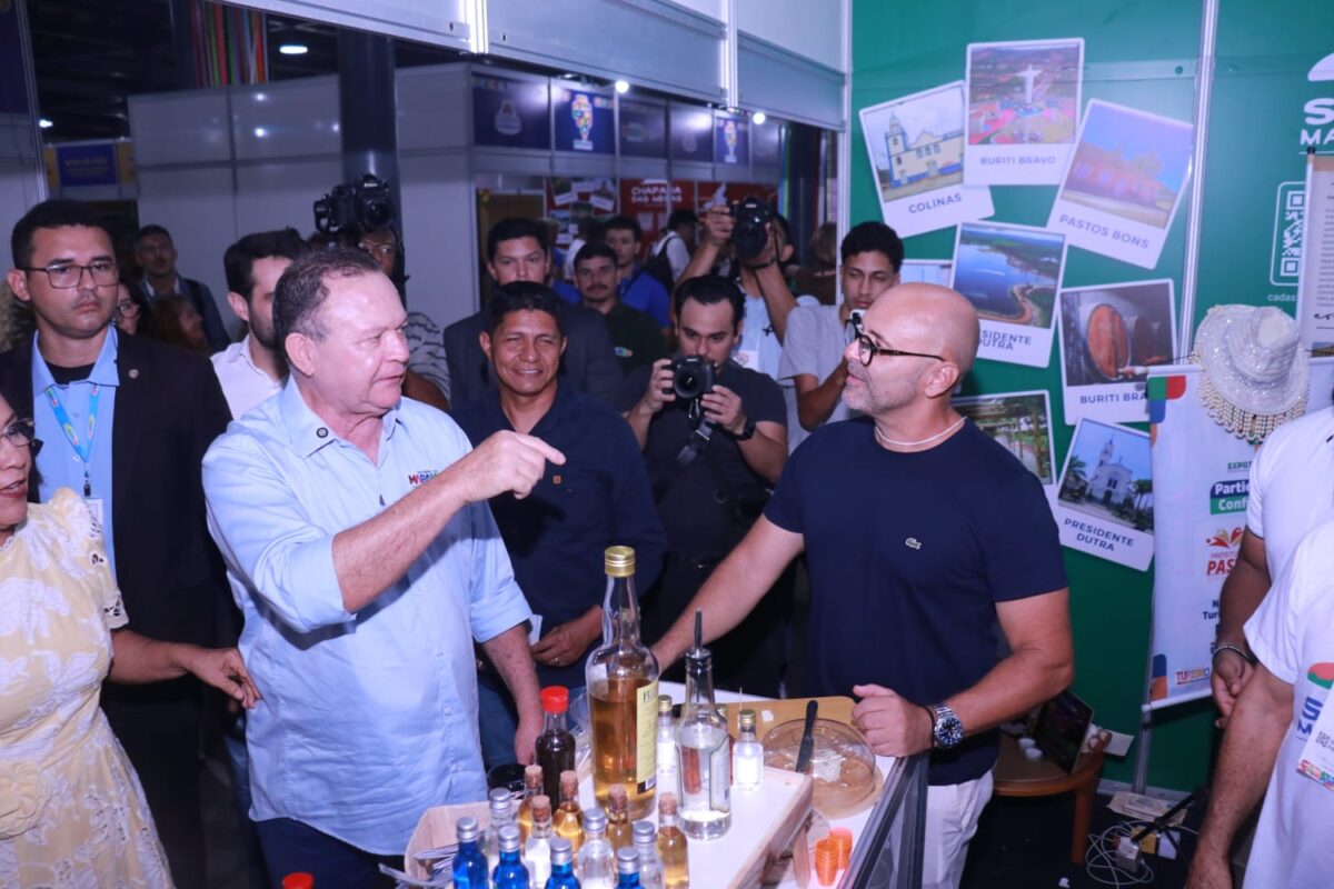 Governador Carlos Brandão destaca a importância da Expoturismo para o Maranhão e visita estandes instalados no Ceprama - Fotos: Charlles Eduardo