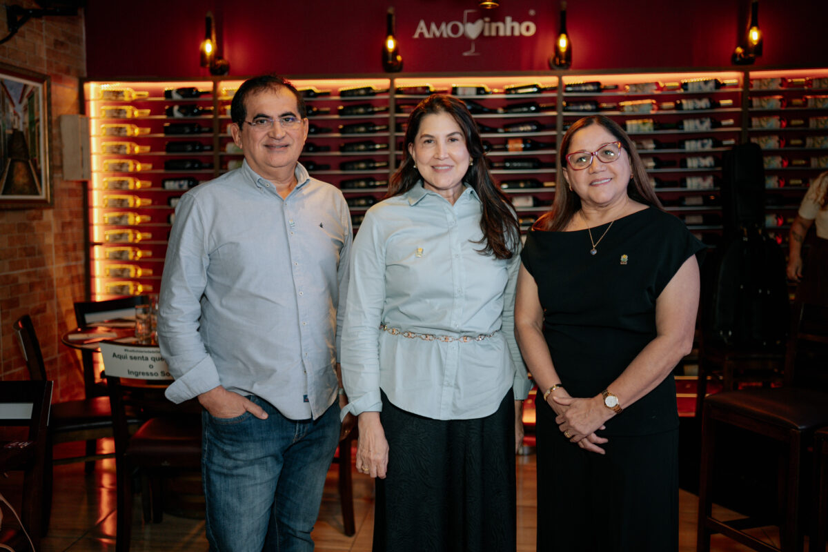 Cristiane Diniz, gestora da APAE São Luís; Vanderllan Rolim, Diretor Executivo da APAE São Luís, e Maria da Conceição Melo Rolim, Procuradora Jurídica da APAE São Luís - Foto: Divulgação