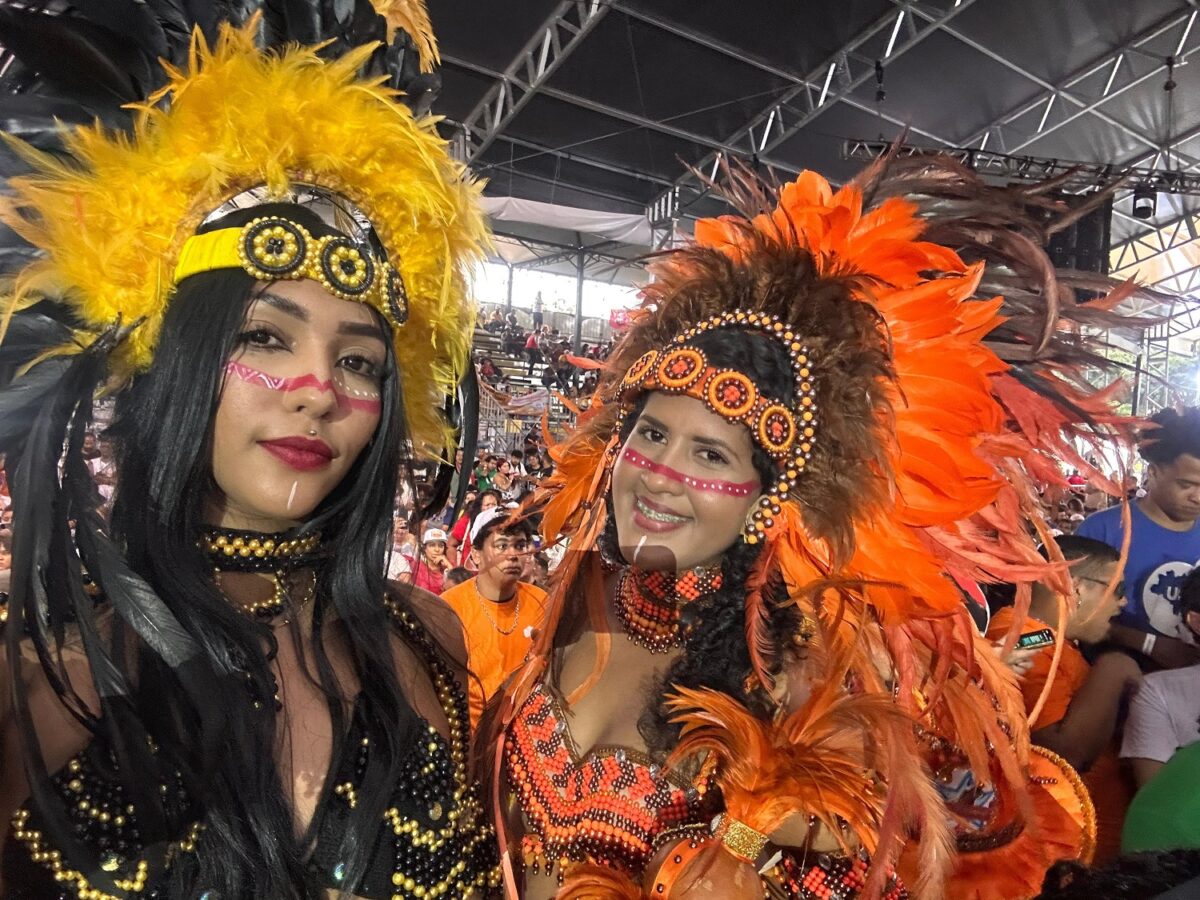 Índias do Boi Mocidade de Pinheiro desfilam suas indumentárias e beleza no Sambódromo do Anhembi - Foto: Divulgação