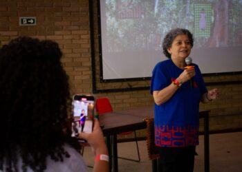 A historiadora, Patrícia Melo é responsável pela assessoria histórica da exposição “Costura de Cores Ancestrais - A RETOMADA” - Foto: Alonso Junior