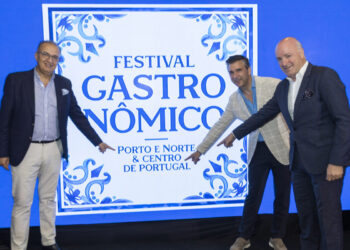 Luís Pedro Martins, presidente do Turismo do Porto e Norte de Portugal; Rui Ventura, presidente do Turismo do Centro de Portugal; e Jorge Loureiro, vice-presidente do Turismo do Centro de Portugal, durante a abertura do Festival Gastronômico do Porto e Norte & Centro de Portugal, em Belém - Foto: João Ramid