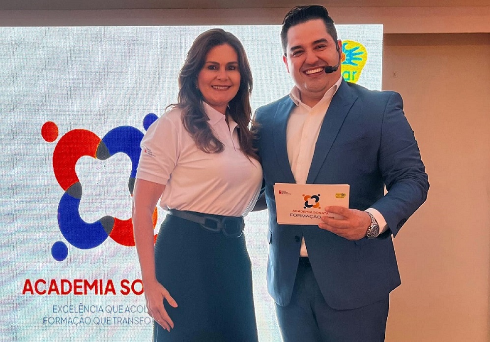 Ivana Bezerra, Diretora do Hotel Sonata de Iracema e Wesley Assís, Gerente de Vendas, Marketing do Hotel Sonata de Iracema - Foto: Divulgação