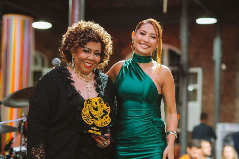 Alcione e Thaynara OG – Foto: Raissa Alves