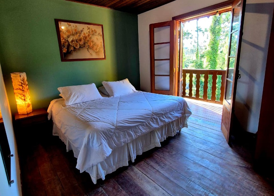ousada Sonho Verde, um refúgio acolhedor em Monte Verde, Minas Gerais, onde o conforto da hospedagem se encontra com a tranquilidade da natureza - Foto: Divulgação