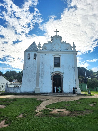 Igreja Matriz de Nossa Senhora da Pena, um dos templos católicos mais antigos do Brasil - Foto: Gutemberg Stolze