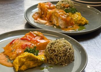 Prato principal servido durante o circuito: filé de pescada amarela acompanhado do tradicional arroz de cuxá, representando a autenticidade da culinária maranhense - Foto: Divulgação