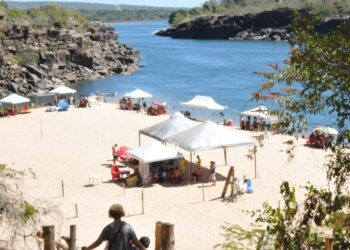 A Praia do Paredão, no município de Miracema, é considerada uma das mais lindas do Tocantins - Foto: Juliana Carneiro
