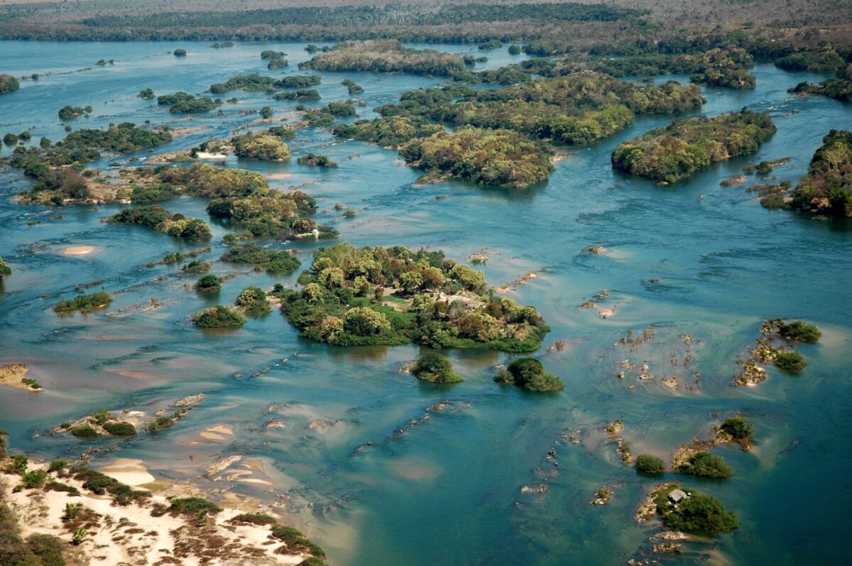 Na região sul do Estado, o incrível arquipélago do Tropeço possui mais de 300 ilhas e ilhotas - Foto: Setur/TO