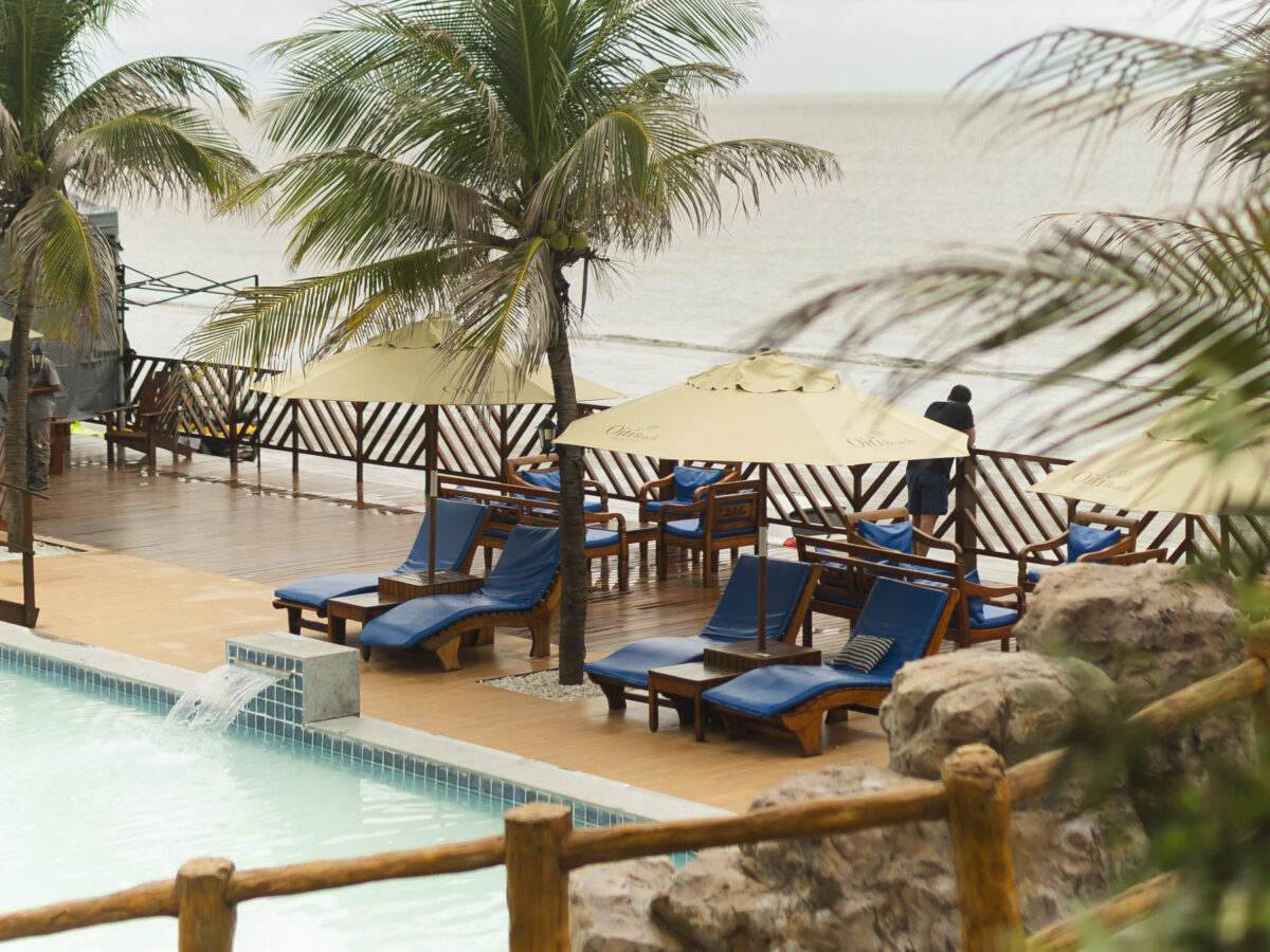 Oiti Beach Resort conta com 56 suítes e ampla estrutura para dias de lazer e descanso em Tutóia - Foto: Samuel Teixs