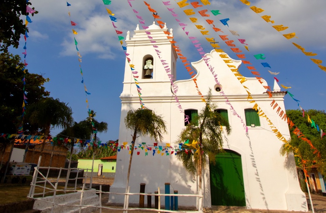 Igreja recebe ornamentação e se enfeita para receber os devotos e turistas Procissão percorre toda a cidade em mais um tradição da cidade de Alcântara - Foto: Murilo Santos