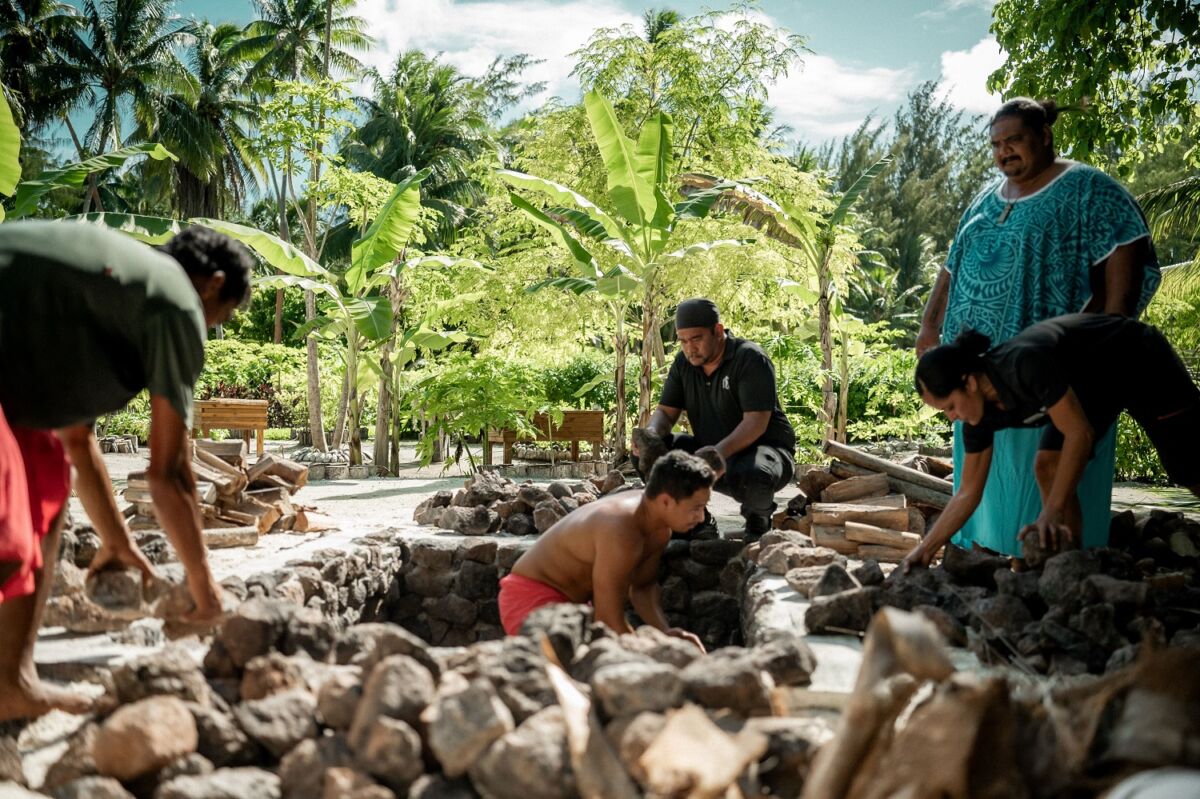 O resort The Brando preparou uma imersão cultural para vivenciar essa tradição ancestral - Foto: Divulgação