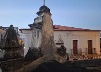 Resistindo ao tempo, o monumento é uma das construções que ajudam a contar a história da cidade – Foto: Gutemberg Bogéa