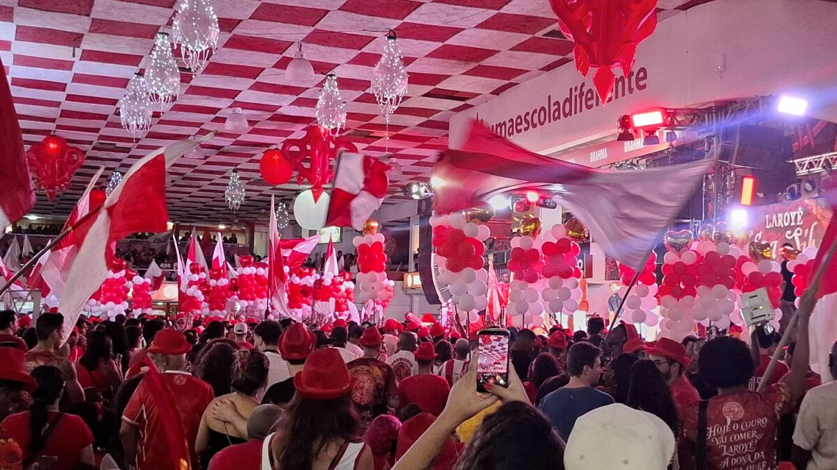 Foto 4 – Uma noite em vermelho e branco para ficar na memória – Foto: Gutemberg Bogéa