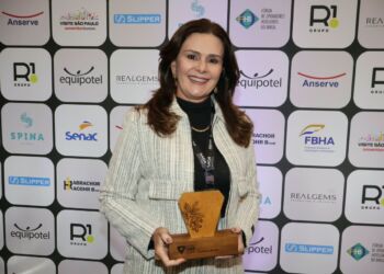 Ivana Bezerra, eleita hoteleira do ano – Foto: Divulgação