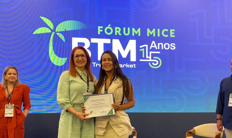Dayanna Barbosa, presidente da ABAV-MA, recebe certificação para representar a ABEOC Brasil no Maranhão – Foto: Divulgação