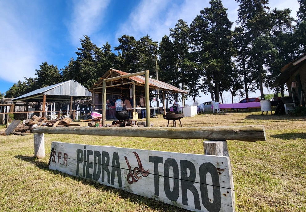 Ranchos reproduzem o modo de vida e a trajetória dos organizadores da Fiesta y Museo de la Chacra – Foto: Seleucia Fontes