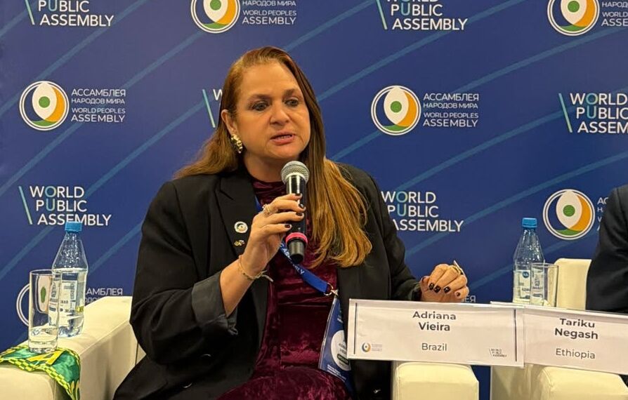 Adriana Vieira palestrou como convidada nesse evento de relevância global sobre a metodologia Comunicação com Propósito, que desenvolve na sua empresa InterMídia - Foto: Divulgação