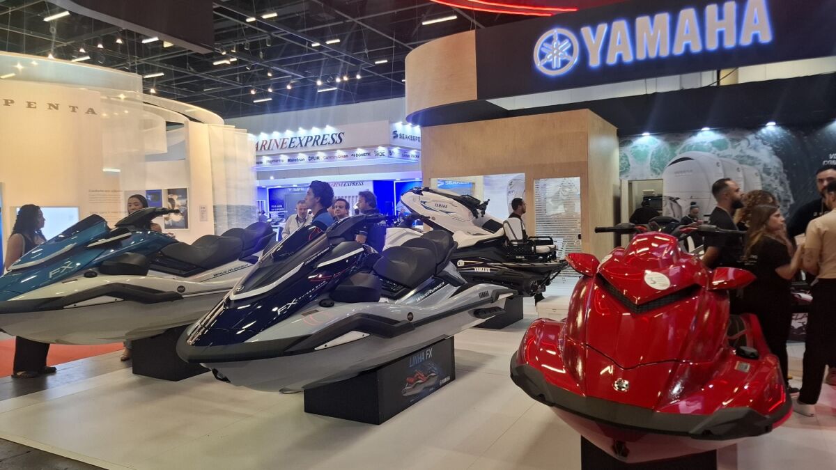 Os Jet-skis da Yamaha - Foto: Gutemberg Bogéa